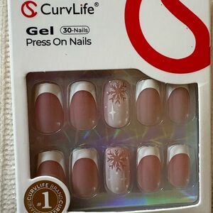 New Curvlife Gel Press On Nails Snowy Grace -French Tips with Snowflake Accent